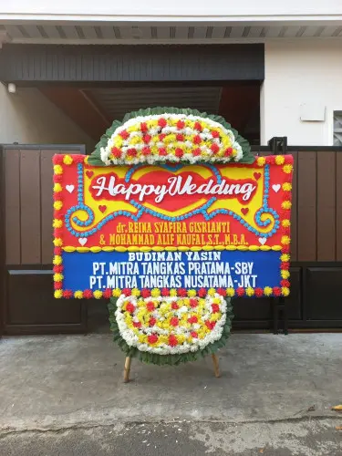 Papan Bunga Pernikahan surabaya